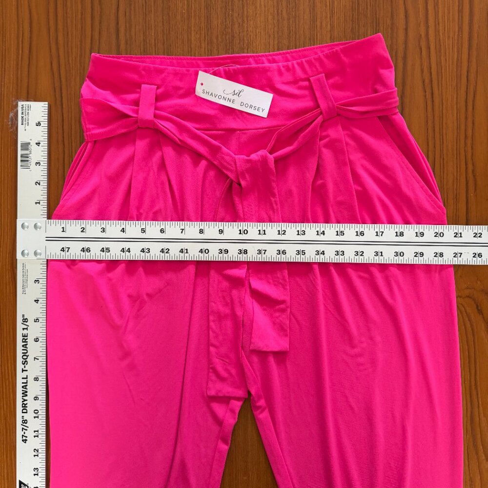 NWT Bright Pink Knit Pant with Side Slit and Tie Hem Ballon Pants - Picture 12 of 15